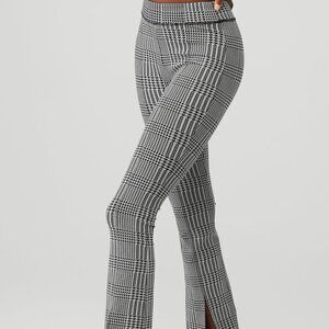 GENUINE Alo Jacquard High-Waist Glenplaid Flutter Legging SIZE LARGE